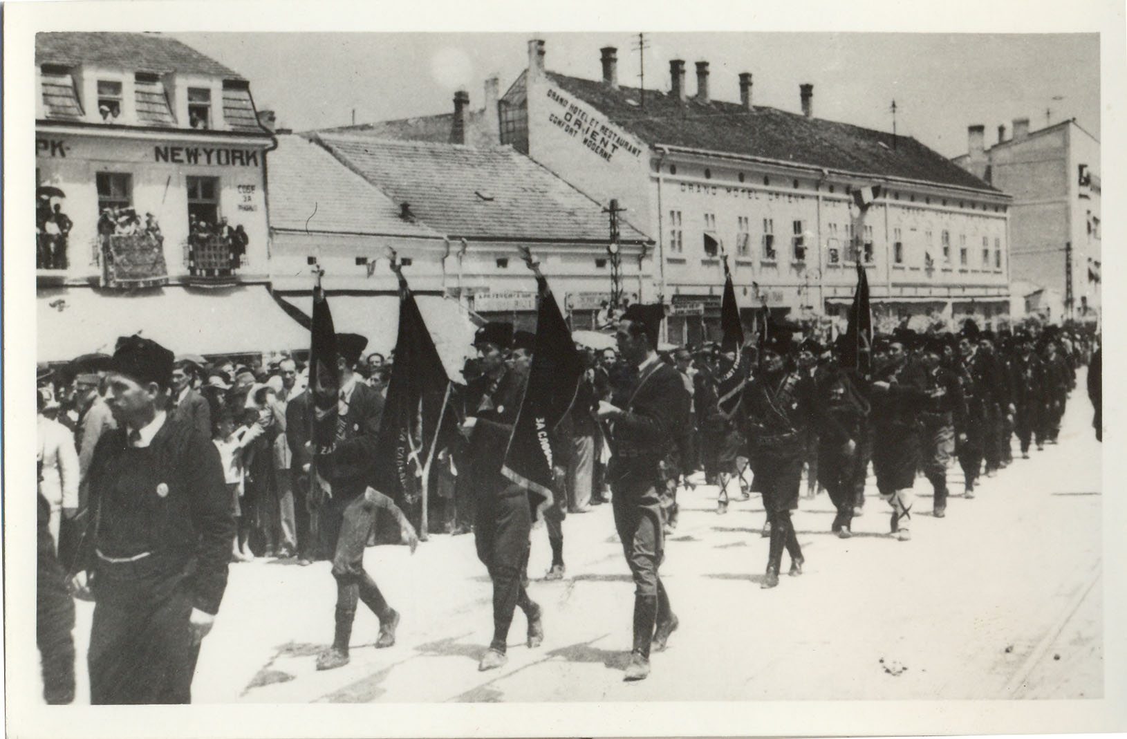 Otkrivanje spomenika oslobodiocima Niša na Vidovdan